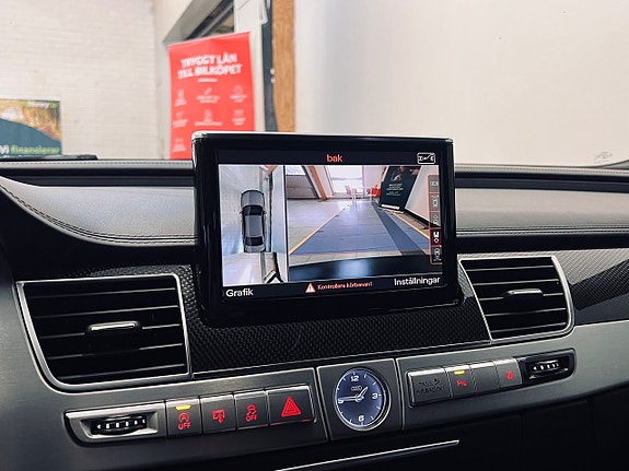 Audi S8 13 of 24