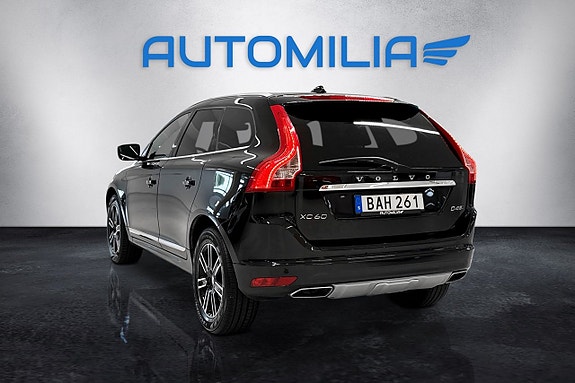 Volvo XC60 20 of 25