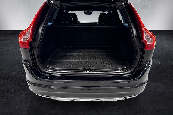 Volvo XC60 22 of 25