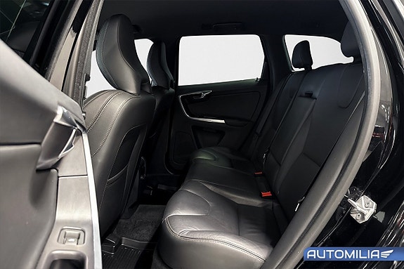 Volvo XC60 4 of 25