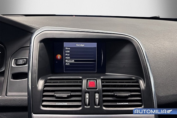 Volvo XC60 14 of 25
