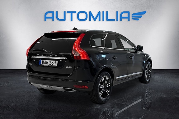 Volvo XC60 23 of 25
