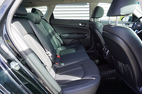 Kia Optima 23 of 30