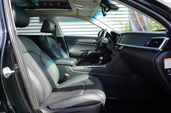 Kia Optima 26 of 30