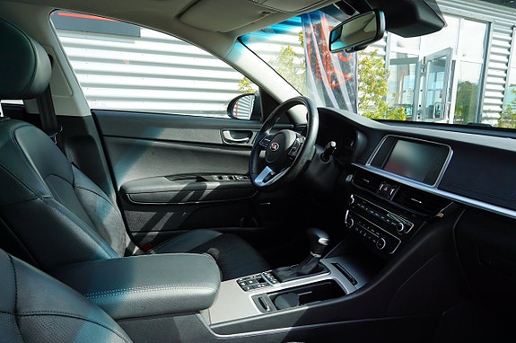 Kia Optima 27 of 30