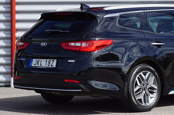 Kia Optima 7 of 30