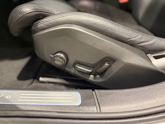 Volvo V90 Cross Country 14 of 18