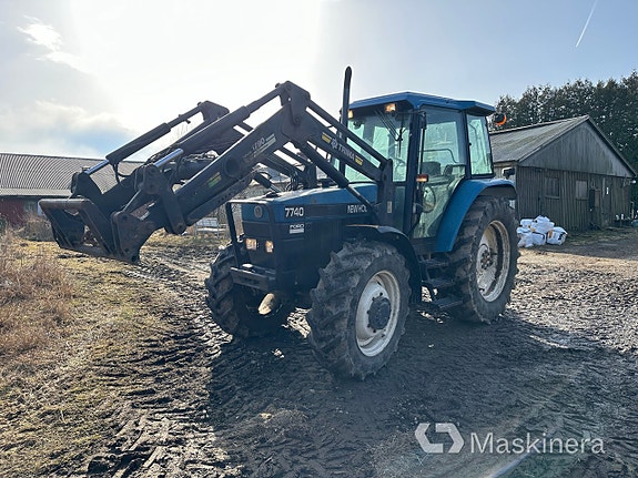 Traktor New Holland 7740 + Frontlastare 3 of 27