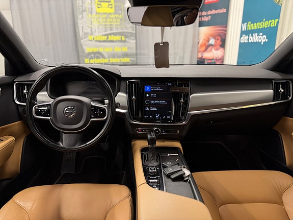 Volvo V90 12 of 22