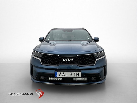 Kia Sorento 2 of 30