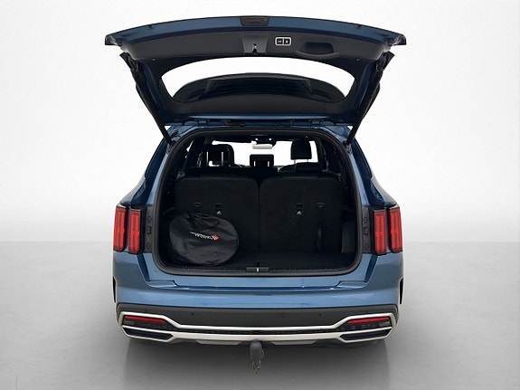 Kia Sorento 10 of 30