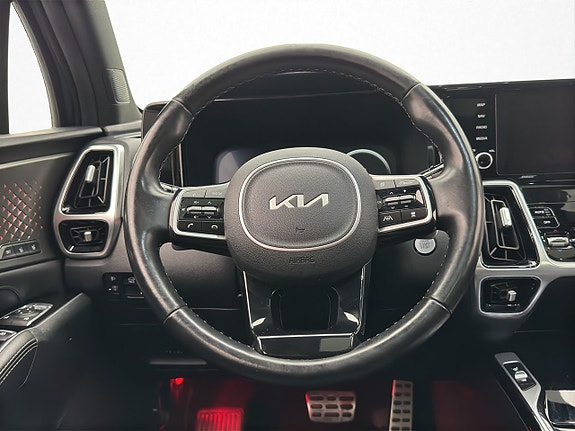 Kia Sorento 22 of 30