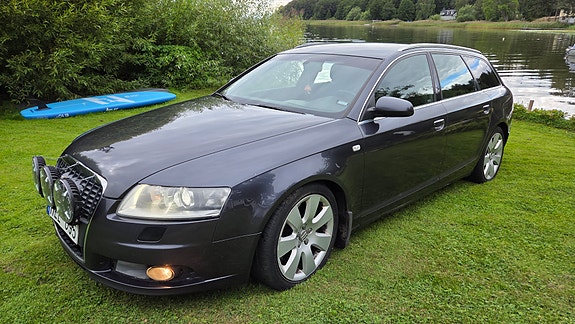 Audi A6 7 of 17