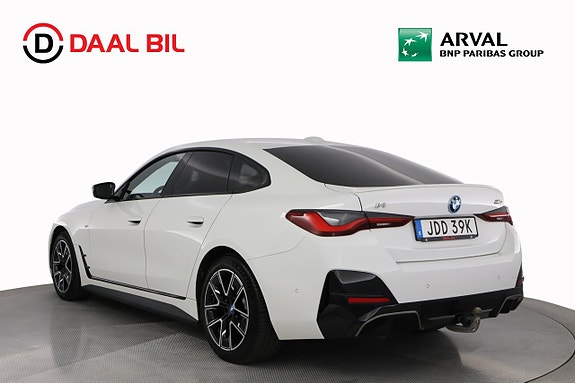 BMW i4 8 of 28