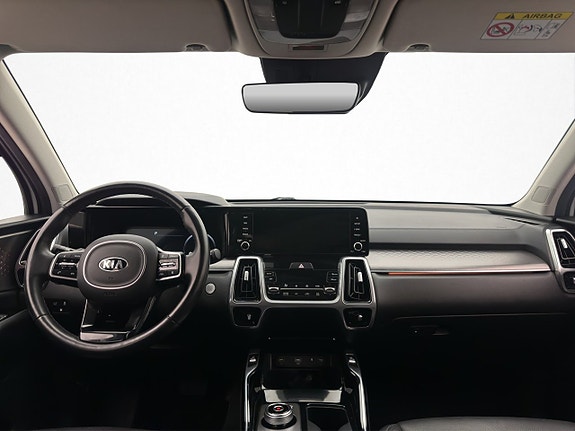 Kia Sorento 18 of 30
