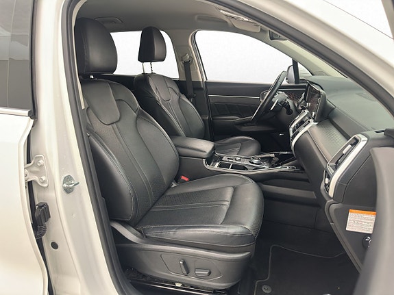 Kia Sorento 24 of 30