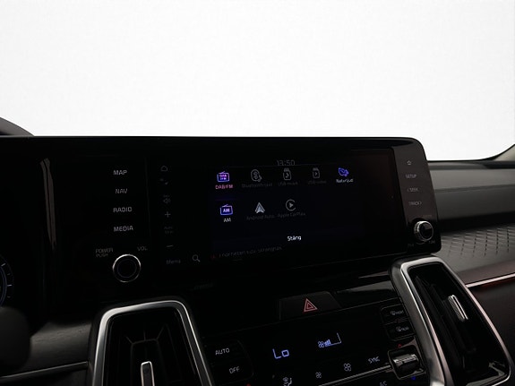 Kia Sorento 21 of 30