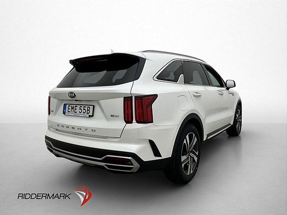 Kia Sorento 5 of 30