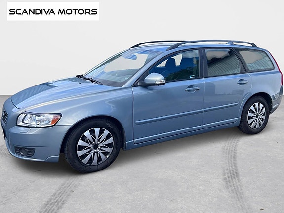 Volvo V50 4 of 20