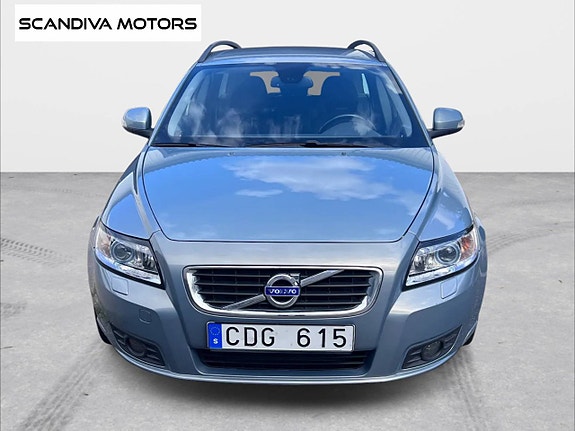 Volvo V50 3 of 20