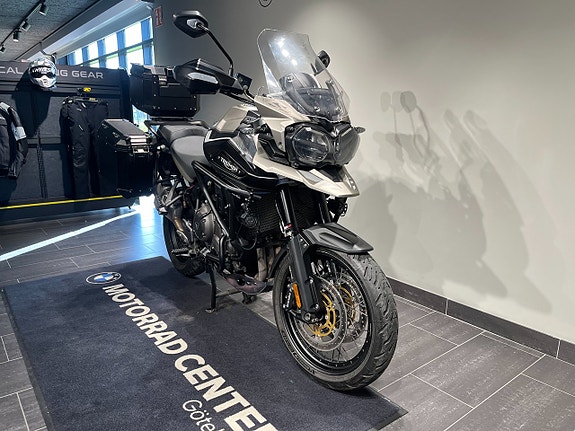 Triumph Tiger 1200 Desert Edition/3 väskor 2 of 17