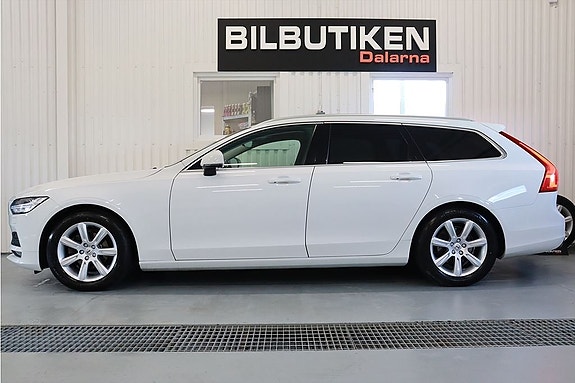 Volvo V90 2 of 19