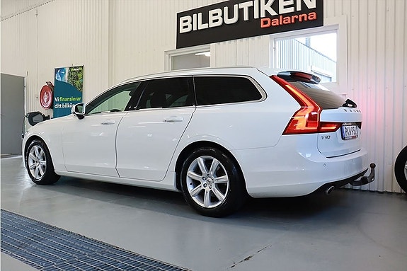 Volvo V90 3 of 19