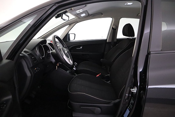 Kia Venga 11 of 17