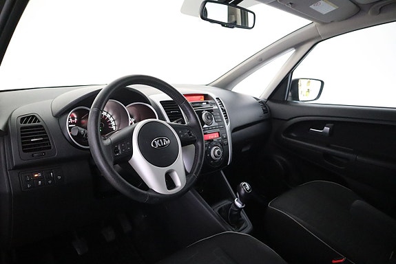Kia Venga 10 of 17
