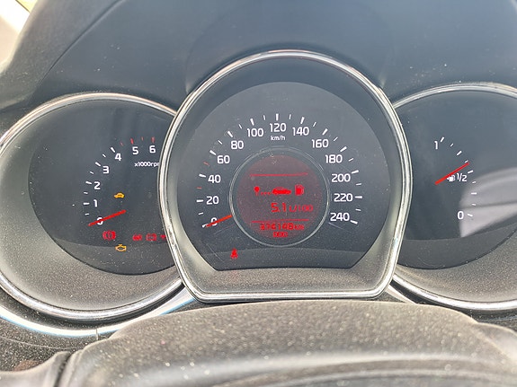 Kia Ceed 10 of 10