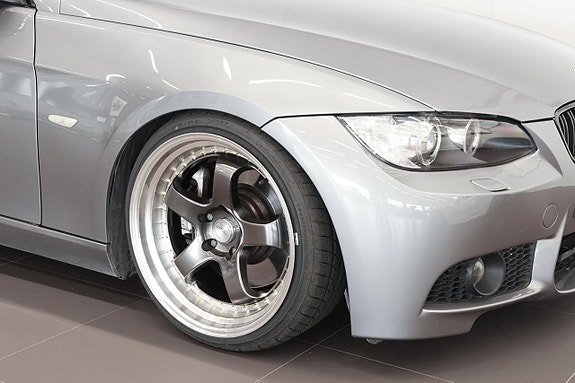 BMW 335d 7 of 16