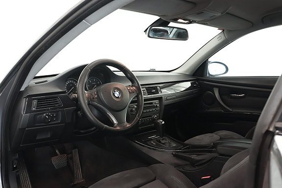 BMW 335d 14 of 16