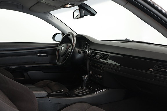 BMW 335d 8 of 16