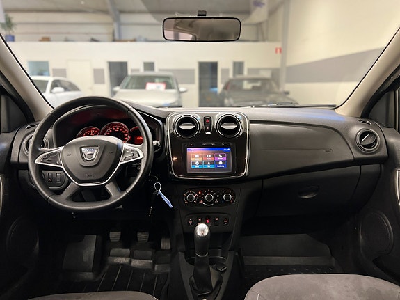 Dacia Logan 10 of 20
