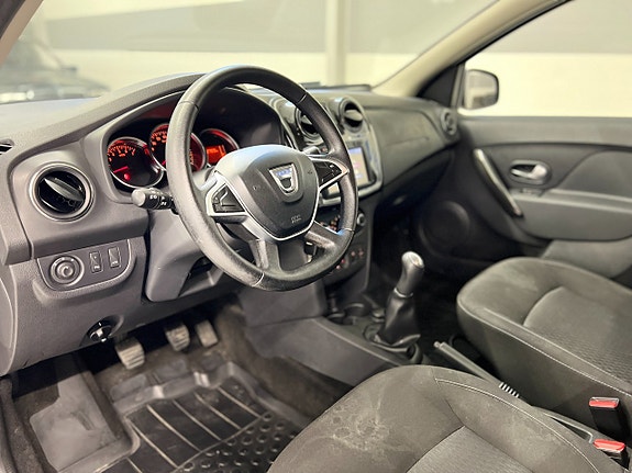 Dacia Logan 9 of 20