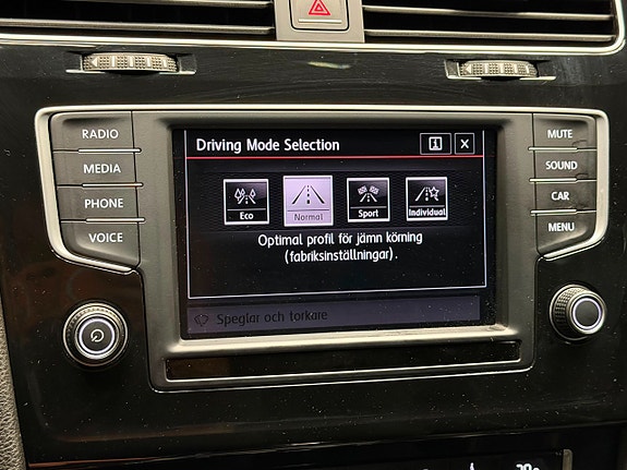 Volkswagen Golf I 21 of 22