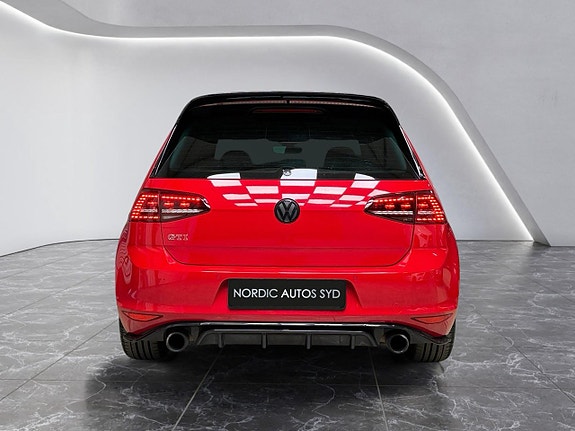 Volkswagen Golf I 5 of 22