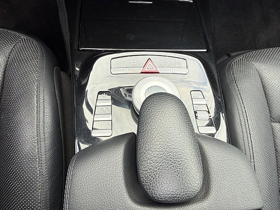 Mercedes-Benz S500 11 of 24