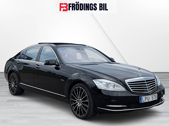 Mercedes-Benz S500 7 of 24