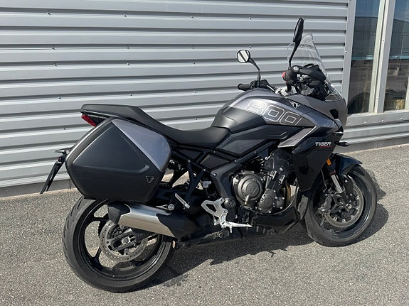 Triumph Tiger Sport 800 2 of 7
