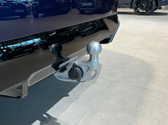 BMW i5 21 of 21