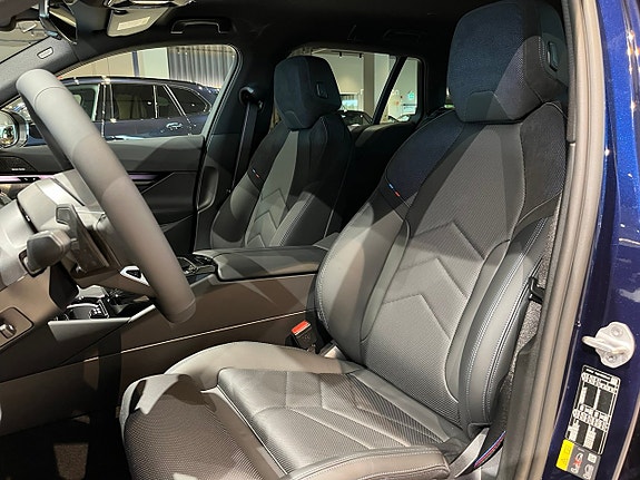 BMW i5 7 of 21