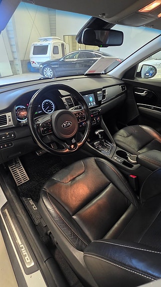 Kia Niro 12 of 19