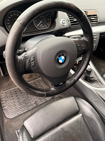 BMW 120i 11 of 11