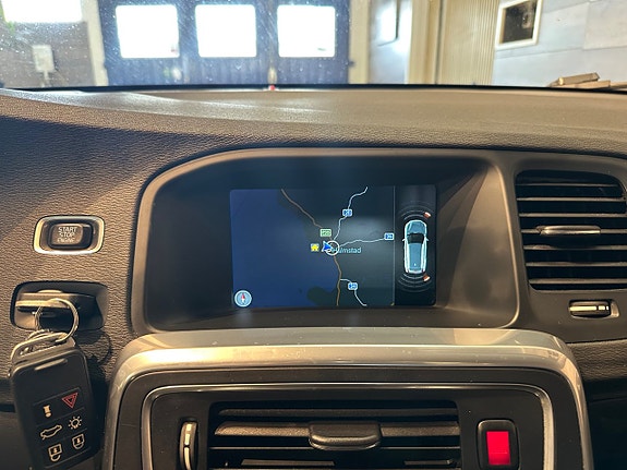 Volvo V60 15 of 25