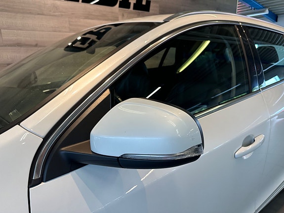 Volvo V60 23 of 25