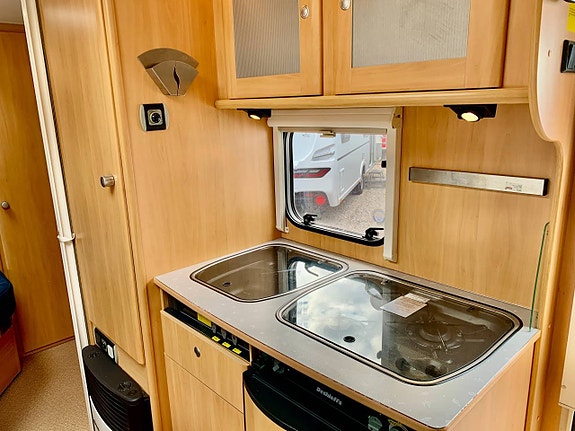 Dethleffs New Line 500 SK 2004 Barnkammarvagn 6 of 12