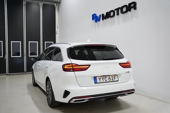 Kia Ceed 4 of 22