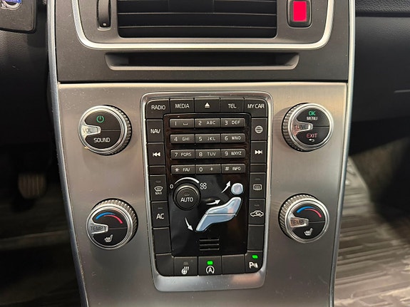 Volvo V60 17 of 19