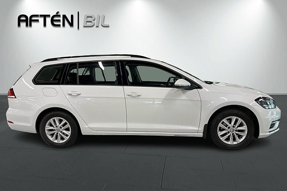 Volkswagen Golf VII 7 of 29